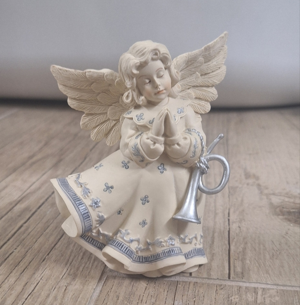 Sarah's Angel's " Melody" Cream Angel Figurine with Silver Accents